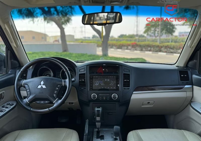 Mitsubishi Pajero IV