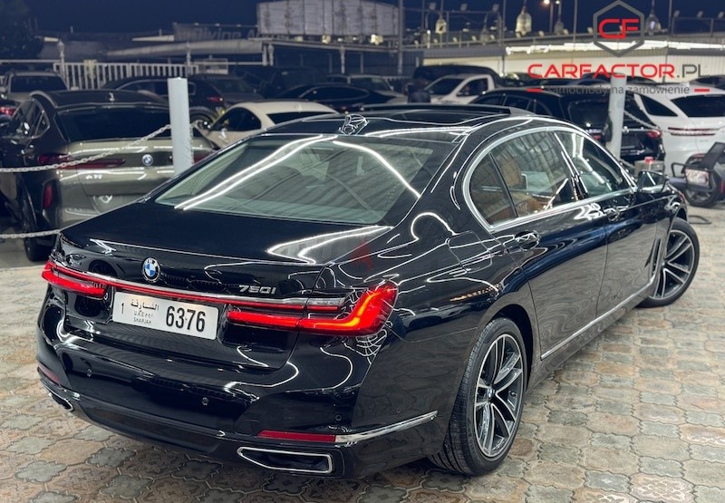 BMW 750i