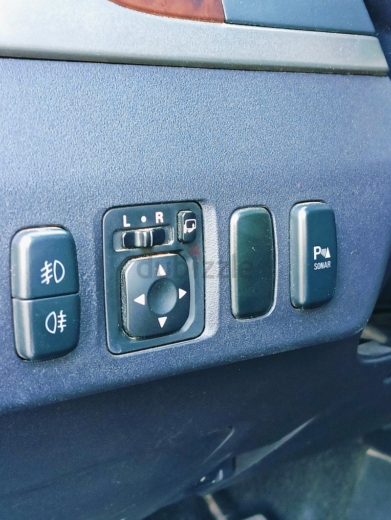 2011 MITSUBISHI PAJERO IV