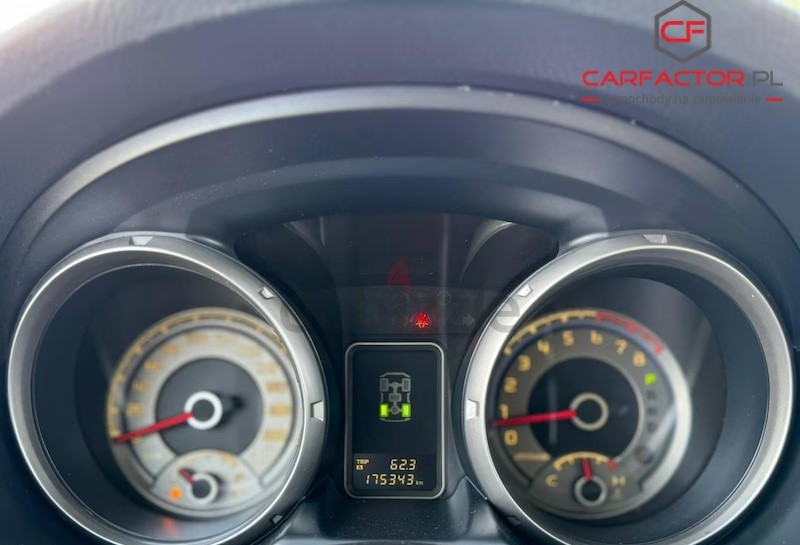 Mitsubishi Pajero IV