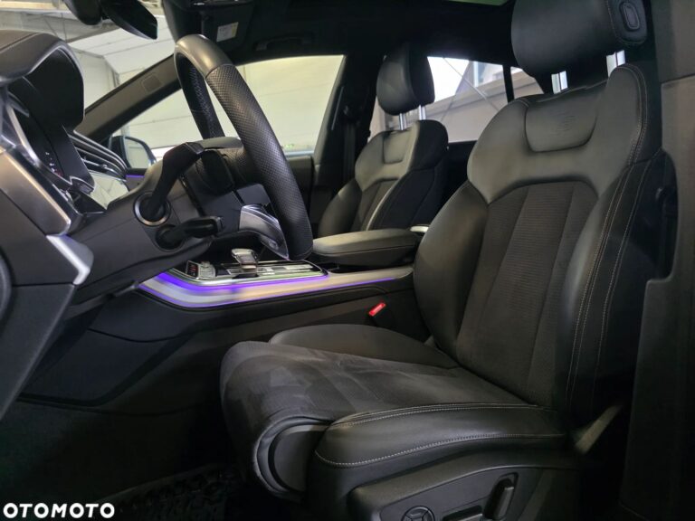 Audi Q8 50 TDI mHEV Quattro Black Edition Tiptronic — zdjęcie 19