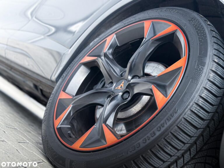 Cupra Formentor 2