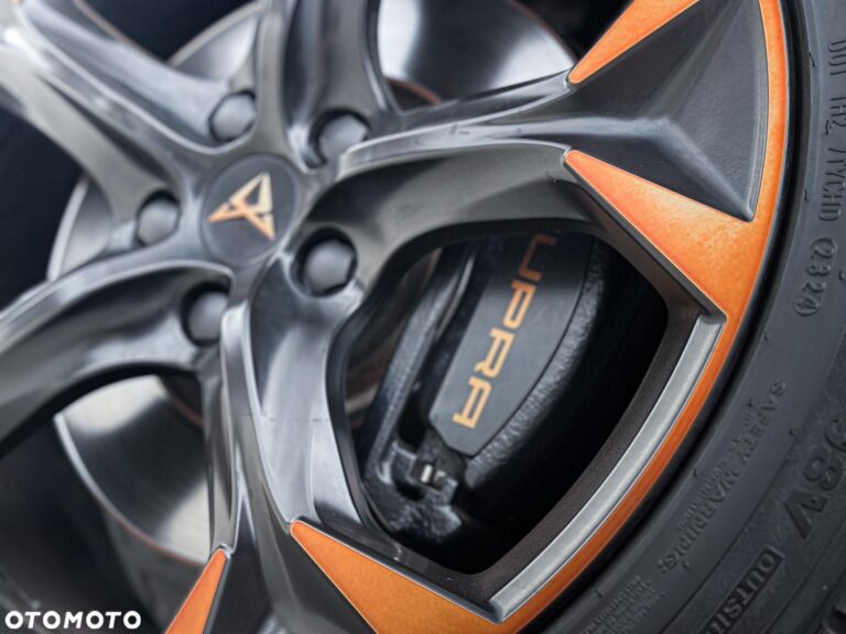 Cupra Formentor 2