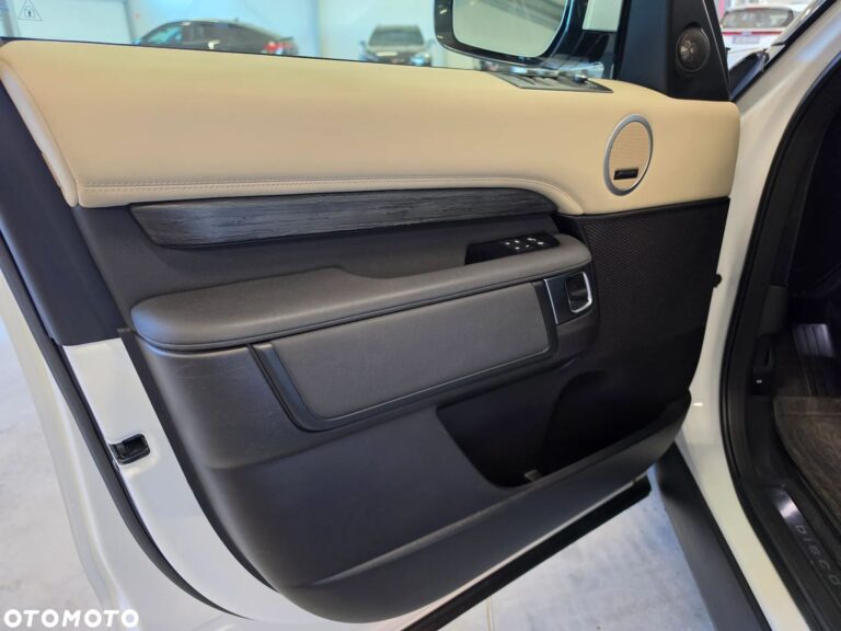 Land Rover Discovery 3