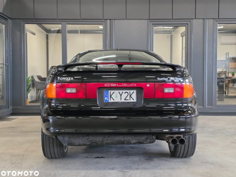 Toyota Celica — zdjęcie 5