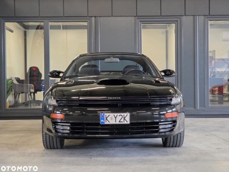Toyota Celica — zdjęcie 9