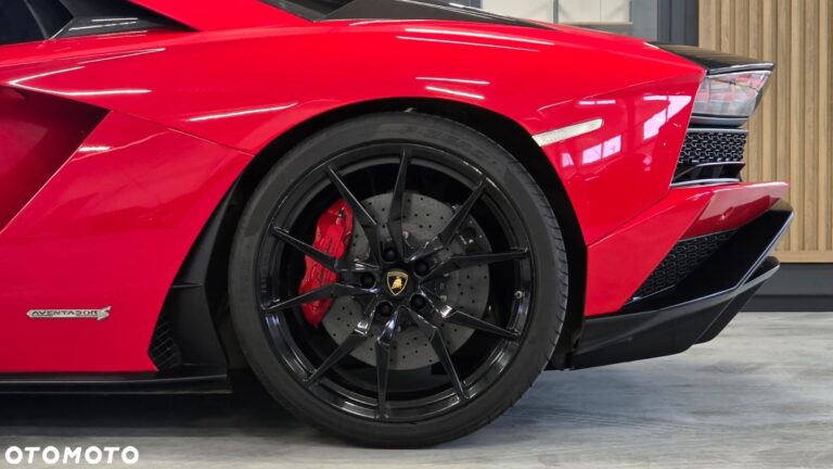 Lamborghini Aventador — zdjęcie 12