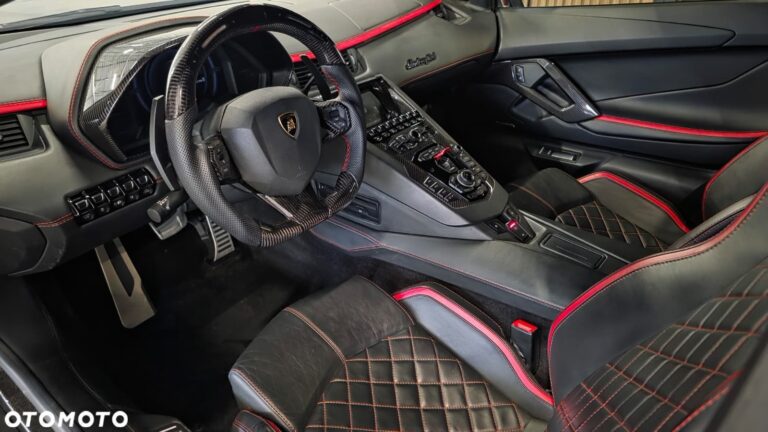 Lamborghini Aventador — zdjęcie 22