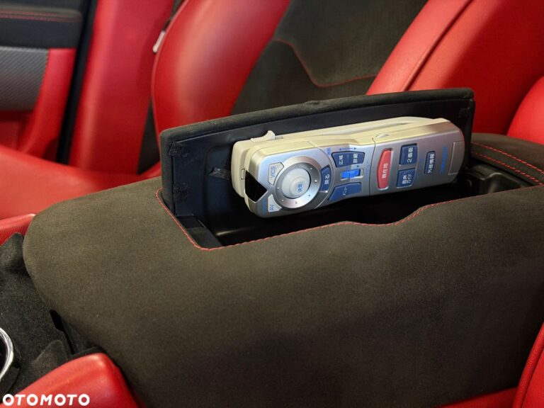 Maserati Quattroporte Sport GT S Automatic — zdjęcie 20