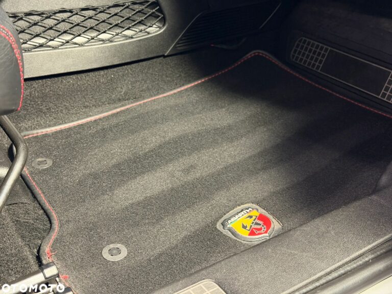 Abarth Grande Punto — zdjęcie 36