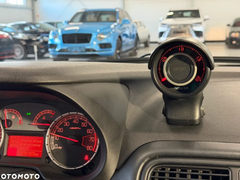 Abarth Grande Punto — zdjęcie 39