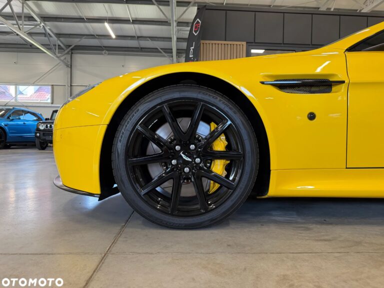 Aston Martin V8 Vantage — zdjęcie 6