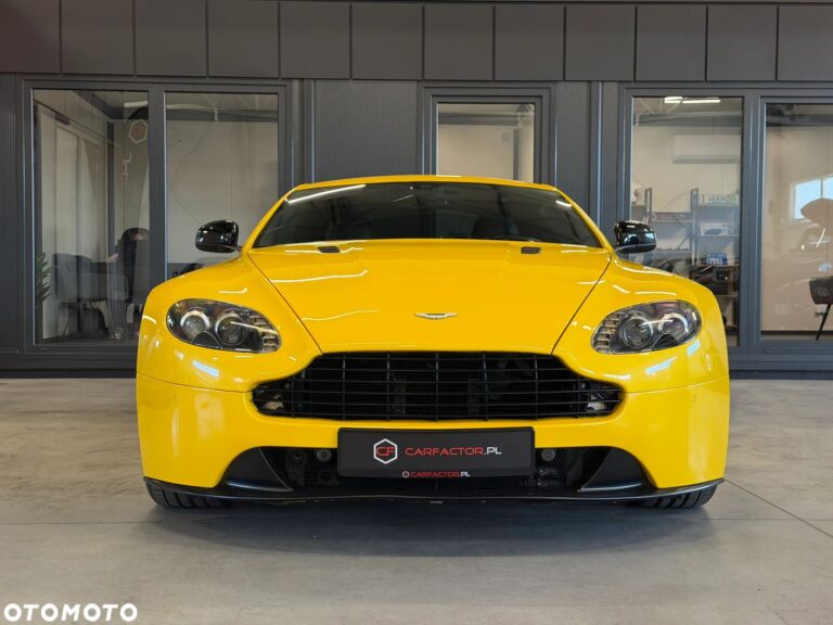 Aston Martin V8 Vantage — zdjęcie 13