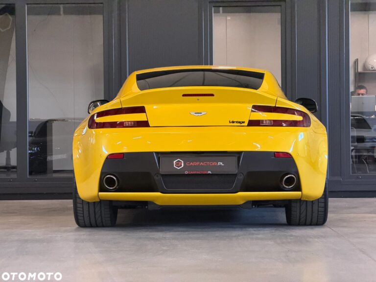 Aston Martin V8 Vantage — zdjęcie 20