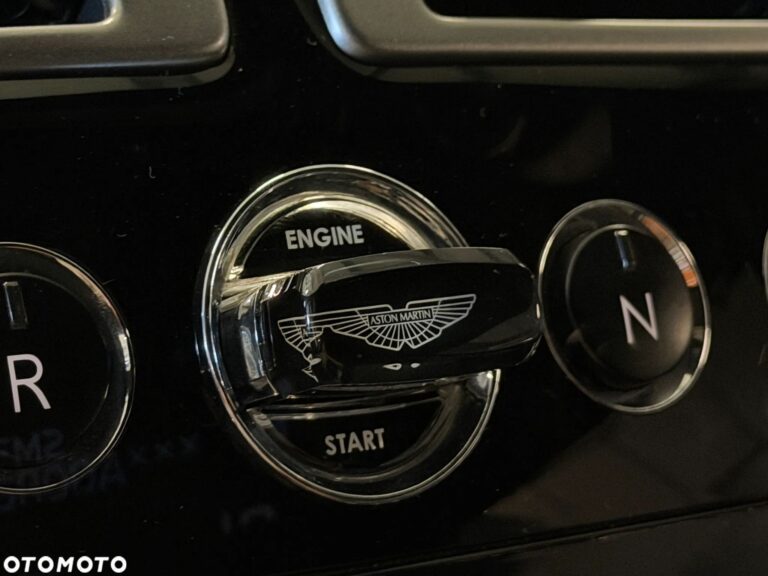 Aston Martin V8 Vantage — zdjęcie 26
