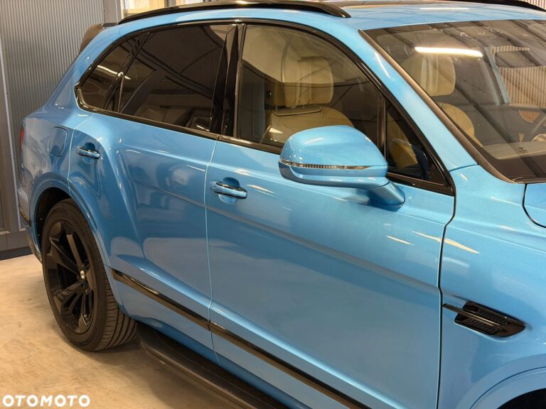 Bentley Bentayga W12 — zdjęcie 15