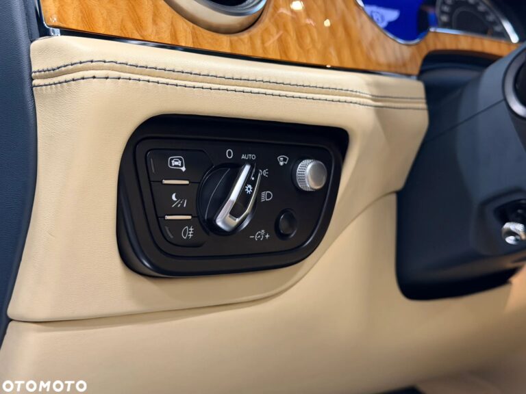 Bentley Bentayga W12 — zdjęcie 31