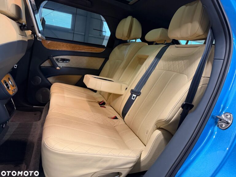 Bentley Bentayga W12 — zdjęcie 36