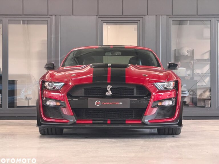Ford Mustang — zdjęcie 3