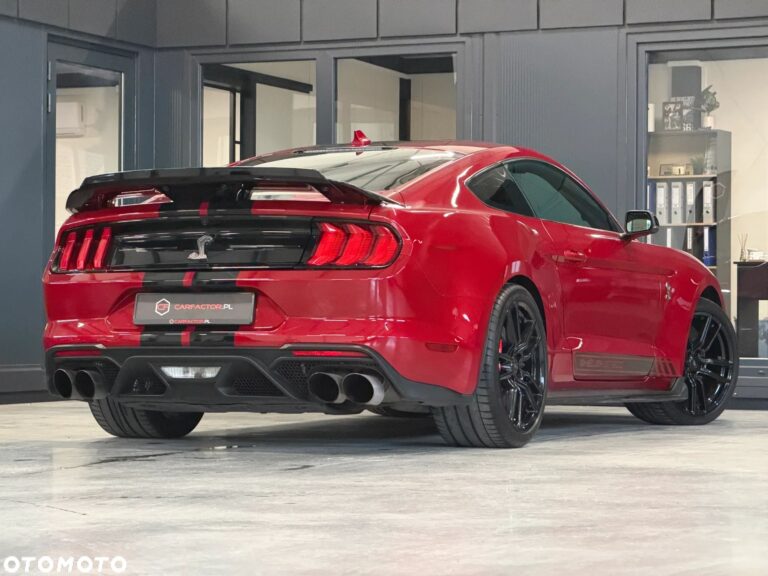 Ford Mustang — zdjęcie 6