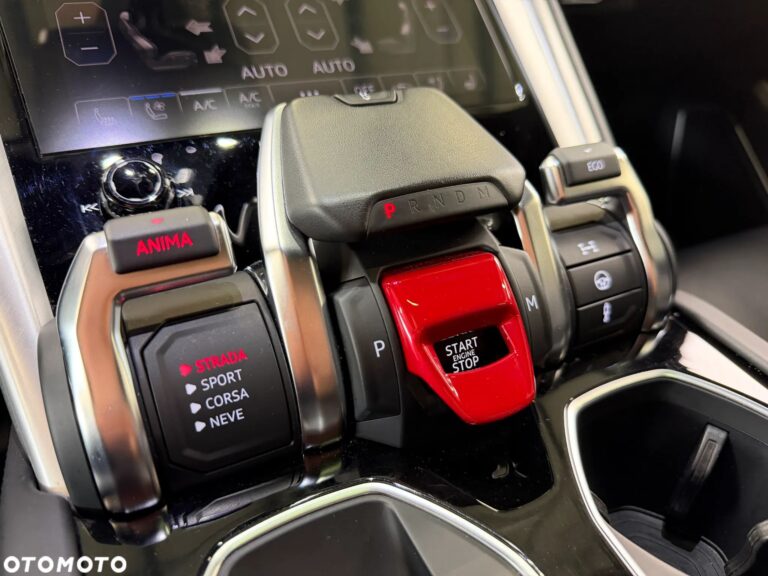 Lamborghini Urus — zdjęcie 32
