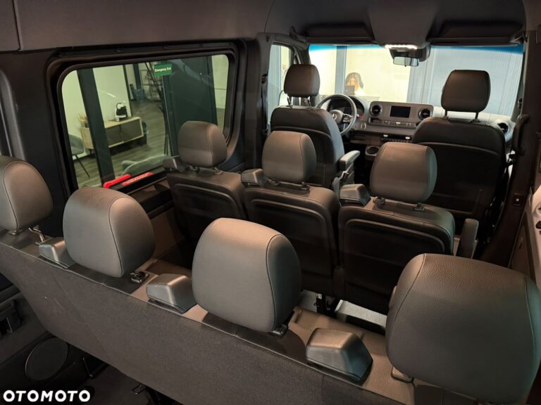 Mercedes-Benz Sprinter — zdjęcie 23