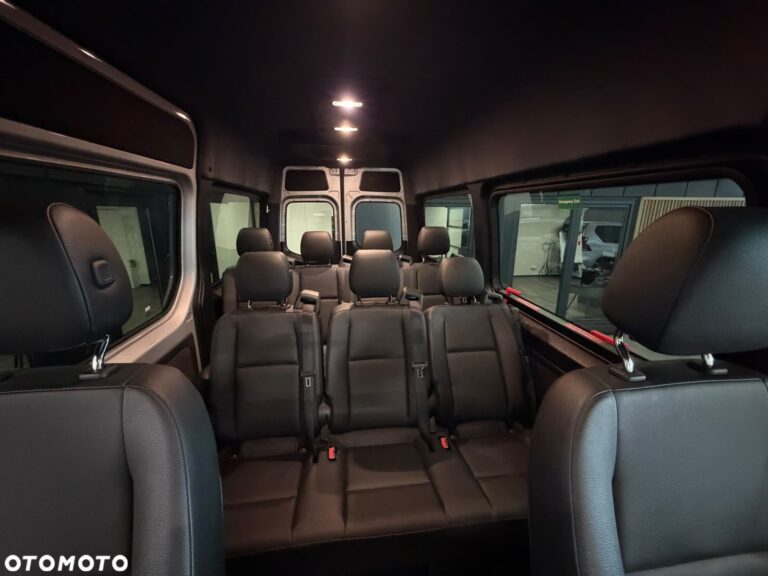 Mercedes-Benz Sprinter — zdjęcie 24
