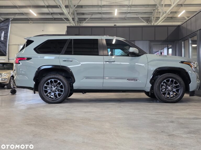 Toyota Sequoia — zdjęcie 6