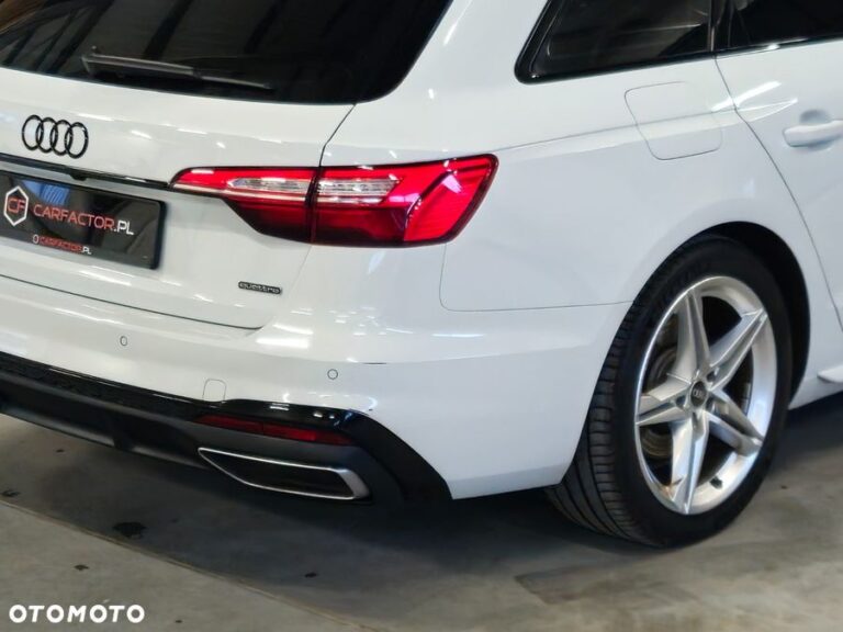 Audi A4 Avant 40 TDI quattro S tronic S line — zdjęcie 13