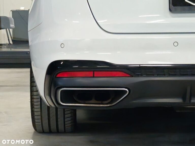 Audi A4 Avant 40 TDI quattro S tronic S line — zdjęcie 14