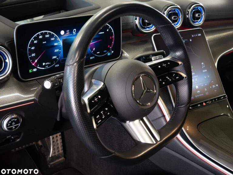 Mercedes-Benz Klasa C — zdjęcie 19