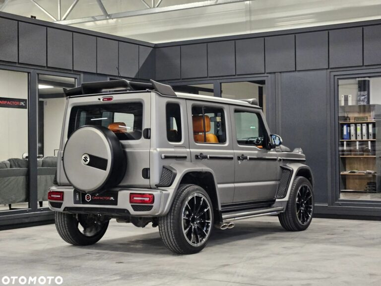 Suzuki Jimny 1